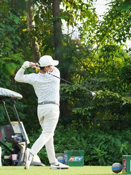 2 cú hole in one bất ngờ xuất hiện tại Giải golf phong trào HTV Swing Cup