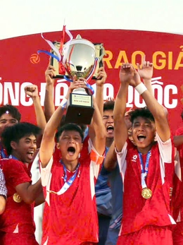 U19 PVF thâu tóm giải thưởng ở Giải U19 quốc gia