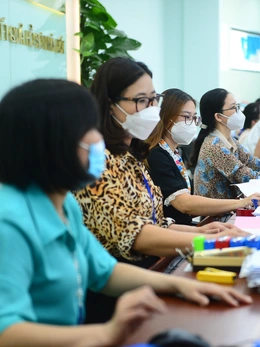 Hướng dẫn chi tiết cách tính chế độ với cán bộ nghỉ hưu trước tuổi khi sắp xếp bộ máy