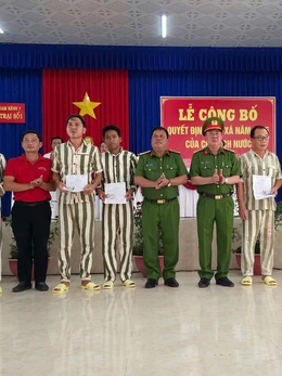 Đặc xá cho 58 phạm nhân ở Trại giam Kênh 7