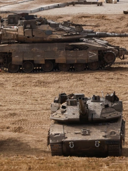 Israel mở đợt tấn công mới trên bộ, cho phép đưa lương thực vào Gaza