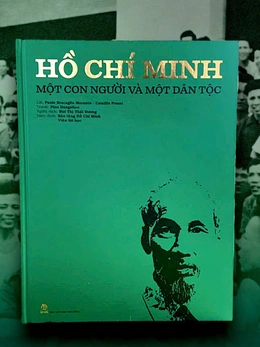 Hồ Chí Minh - Một con người và một dân tộc