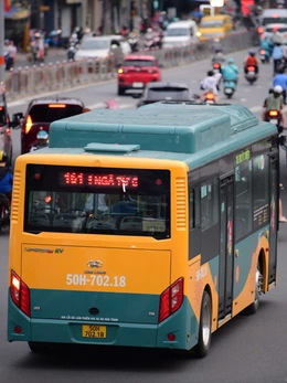 TP.HCM gỡ vướng trong lắp đặt trạm sạc điện, thúc đẩy giao thông xanh