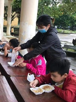 Xử lý trách nhiệm vụ chi sai 125 tỉ đồng phụ cấp, giáo viên lo không biết lấy tiền đâu để trả