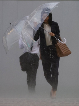 Thời tiết mưa gió, lưu ý 5 tác động nguy hiểm đến sức khỏe