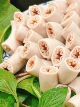 Tranh cãi 'lòng se điếu' hay 'lòng xe điếu' mới đúng chính tả?