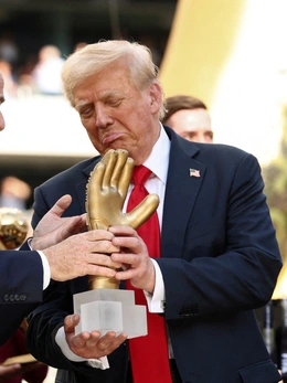 Tổng thống Trump gây tranh cãi khi nêu ý định đổi cách gọi môn bóng đá ở Mỹ