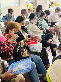 TP.HCM bắt đầu phát thuốc bảo hiểm y tế bệnh mạn tính theo đơn hơn 30 ngày