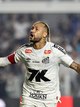 Neymar viết thư xin lỗi vì chửi mắng cổ động viên ngay trên sân