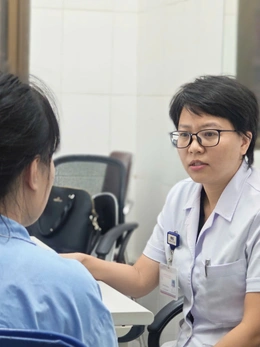 Cảnh báo loạn thần ở trẻ: Đừng nhầm lẫn với tính cách ‘mộng mơ’