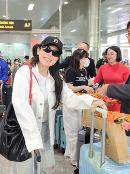 Đà Lạt, Quy Nhơn đón khách 'xông đất' đầu năm