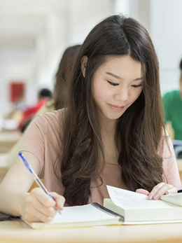 Nên học IELTS lúc nào để không phí tiền, phí tuổi thơ?