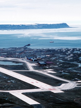 Greenland - đảo quốc băng giá khổng lổ - Kỳ 3: Căn cứ phòng thủ tên lửa hạt nhân