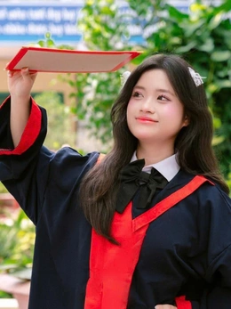 Vượt qua 650 thí sinh toàn quốc, một học sinh nhỏ tuổi ở Đà Nẵng đoạt giải nhì học sinh giỏi môn sử