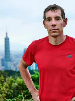 Bí quyết giúp nhà leo núi tay không chinh phục tòa nhà 101 tầng