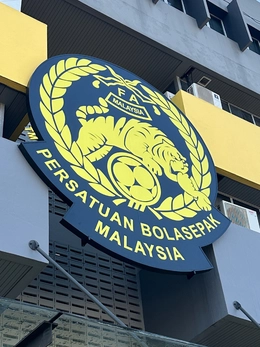 Ban chấp hành Liên đoàn Bóng đá Malaysia đồng loạt từ chức