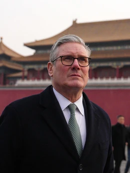 Truyền thông Trung Quốc xem chuyến thăm Bắc Kinh của Thủ tướng Anh là vì kinh tế