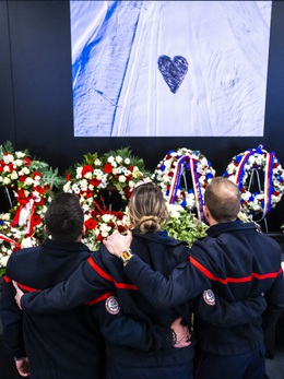 Thụy Sĩ tưởng niệm 40 nạn nhân thiệt mạng vụ cháy quán bar đêm giao thừa