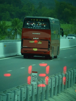 74 xe khách vi phạm tốc độ trên cao tốc từ TP.HCM đến Khánh Hòa, có xe chạy 131km/h