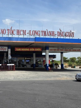 Vụ ngừng bán xăng dầu trên cao tốc: Đồng Nai hỏi tòa lần 2 về việc cấp phép