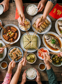 Ngộ độc thực phẩm ngày Tết vì đâu và cách nhận biết sớm