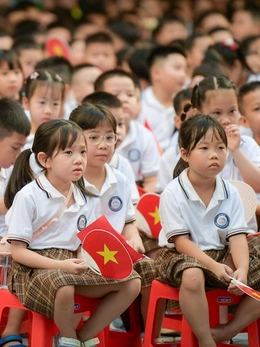 Giảm trừ chi y tế, giáo dục khi tính thuế: Cần 'rộng tay' hơn