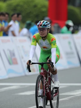 Cua rơ Indonesia vượt Nguyễn Thị Thật, thắng chặng 1 Giải Biwase Tour of Vietnam