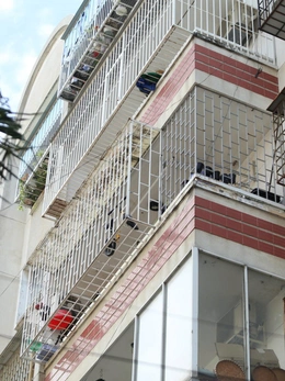 TP.HCM yêu cầu xử nghiêm chung cư cơi nới chắn lối thoát hiểm