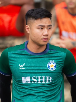 HLV Vũ Tiến Thành: 'Không nghĩ Văn Toản bắt xuất thần như vậy'