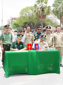 Campuchia trao trả 73 người lao động bất hợp pháp, có người bị truy nã