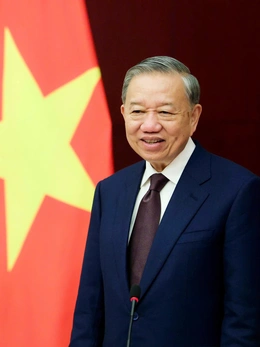 Tổng Bí thư, Chủ tịch nước Tô Lâm đi tàu cao tốc Trung Quốc