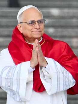 Ông Trump tiếp tục công kích Giáo hoàng