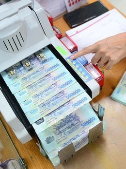 Nợ xấu hàng triệu tỉ đồng kẹt ở bất động sản, xây dựng