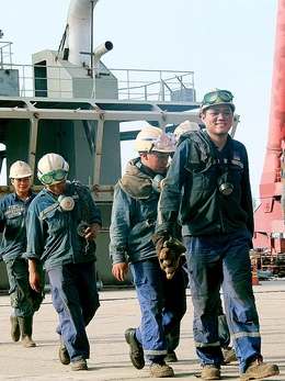 Có nhà nhưng xa nơi làm việc quá 30km vẫn được mua nhà ở xã hội