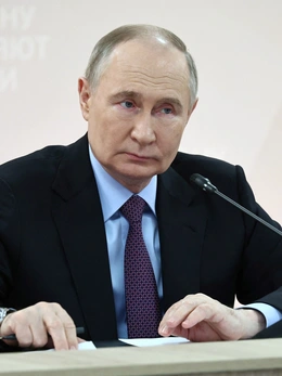 Tổng thống Putin: Nga sẵn sàng giúp khôi phục hòa bình ở Trung Đông