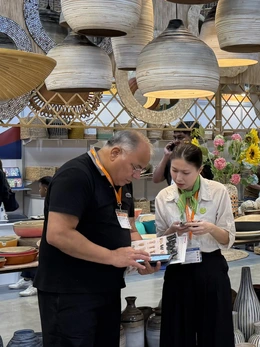 Hàng nghìn khách quốc tế đổ về TP.HCM săn nguồn hàng giá tốt