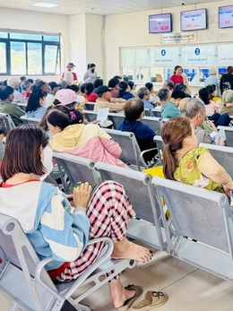 Hệ thống BHYT lỗi diện rộng, người bệnh có bị ảnh hưởng quyền lợi?