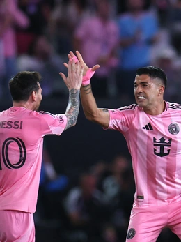 Messi và Suarez ghi bàn, Inter Miami vẫn không thắng