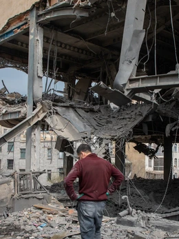 Người dân Iran lo sợ sau lời tuyên bố leo thang của ông Trump: 'Chúng tôi đã bị trừng phạt quá đủ'