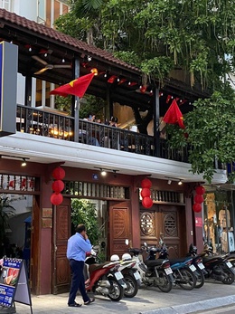 Hà Nội có thêm 51.000m² mặt bằng bán lẻ mới, cuộc đua hút khách thuê nóng lên ngoài trung tâm