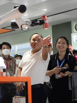 Tái cấu trúc mô hình phát triển của đô thị TP.HCM