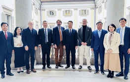 Da Nang seeks to strengthen high-tech, blockchain cooperation with Switzerland’s Lugano