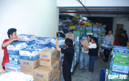 Ho Chi Minh City volunteers work overnight to support flood-affected communities
