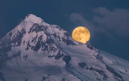 Vietnam skywatchers set for December cold supermoon spectacle