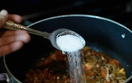 Ho Chi Minh City residents consume too much salt: health body