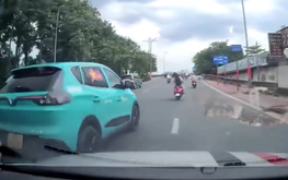Taxi driver fined $1,710 for swerving, cutting off another car in Ho Chi Minh City