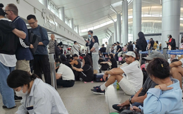 Passenger gridlock hits Ho Chi Minh City airport following system outage