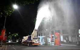 Hanoi steps up dust suppression with misting during dry season