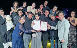 Vietnamese theater production 'Ao quan' wins Special Work Award in S.Korea