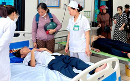 Vietnam Morning Monitor: Ho Chi Minh City reports 5th meningococcal case, 27 students hospitalized after bee attack